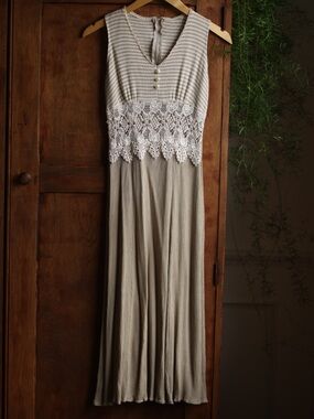 Vintage Carmin Lace Detail Maxi Dress — Made in USA